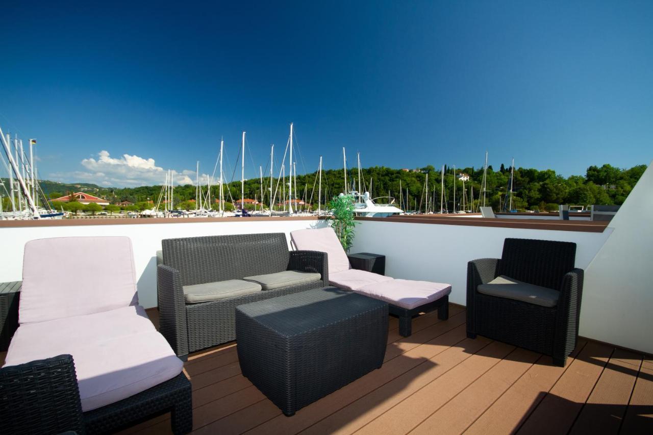 Appartamento Bamboo Floating House Portorose Esterno foto