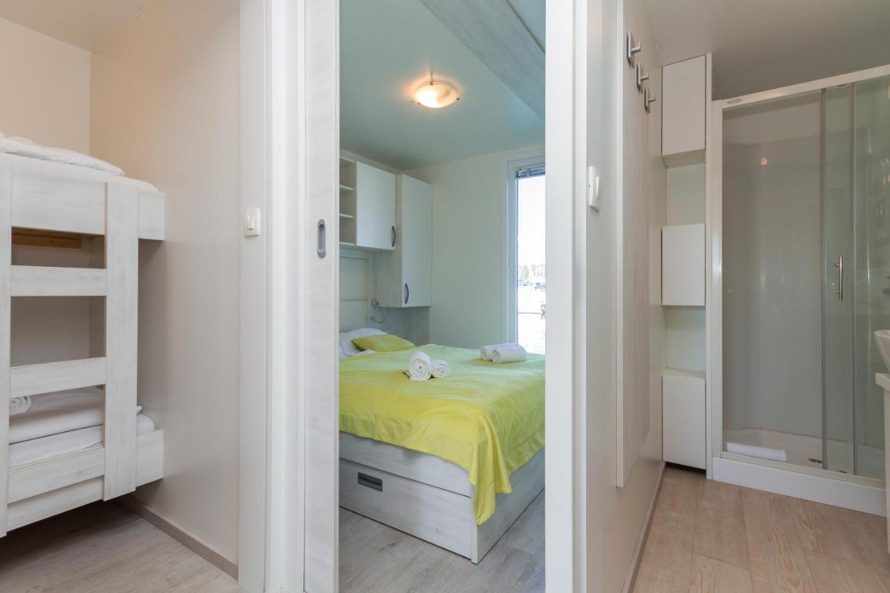Appartamento Bamboo Floating House Portorose Esterno foto