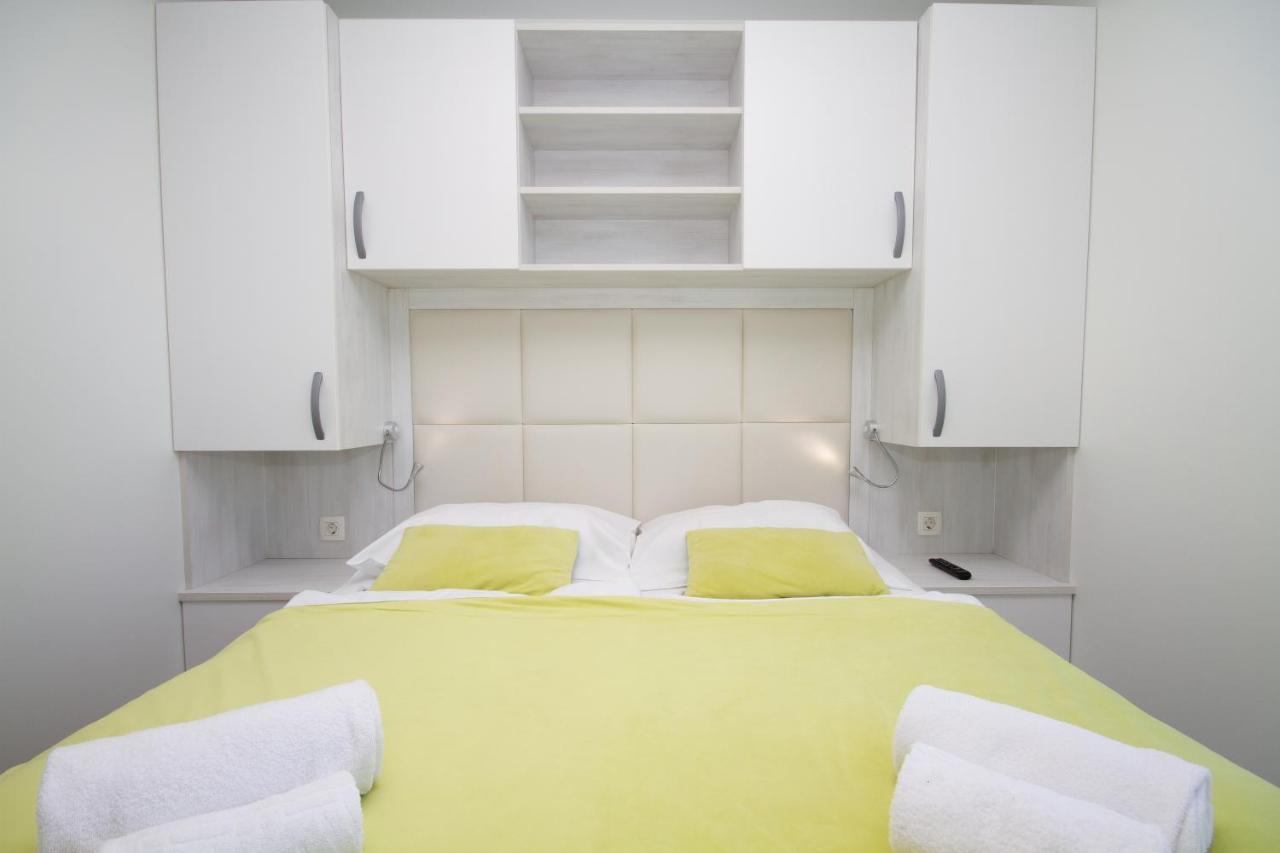 Appartamento Bamboo Floating House Portorose Esterno foto