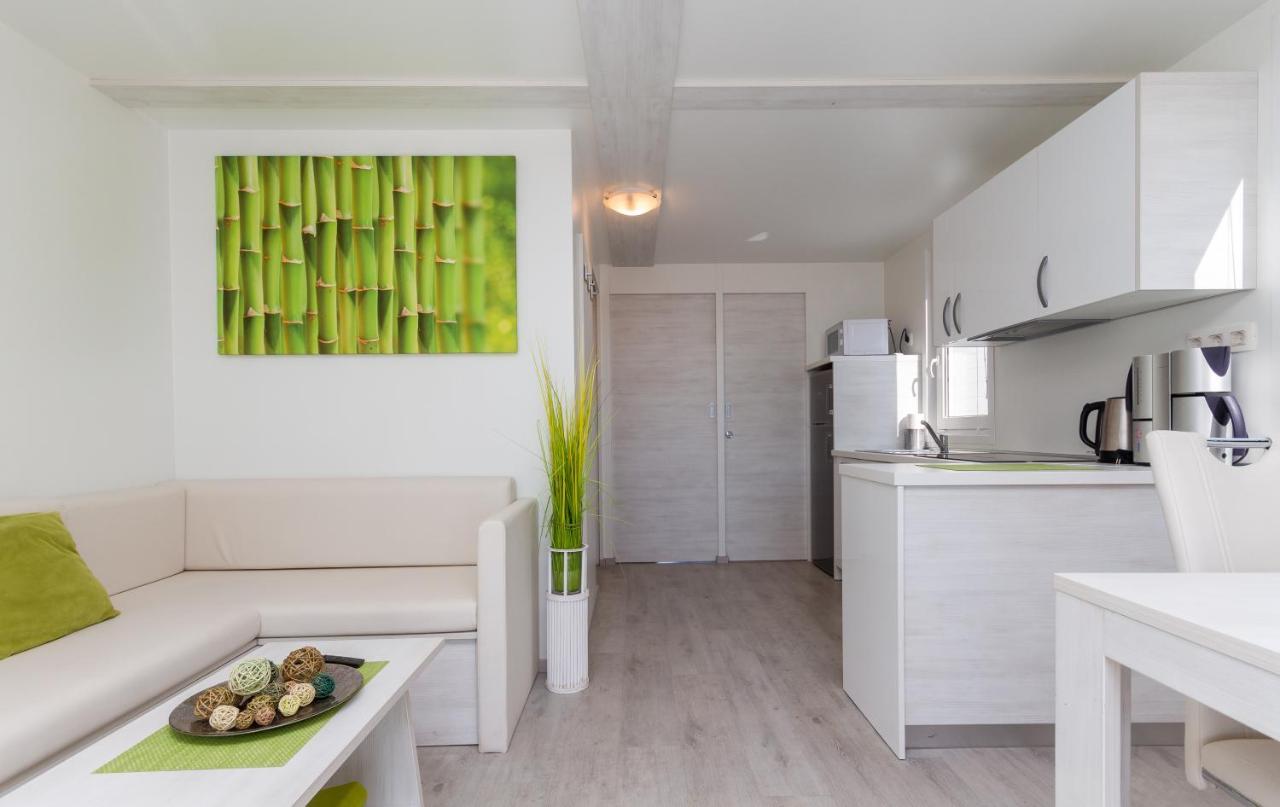 Appartamento Bamboo Floating House Portorose Esterno foto