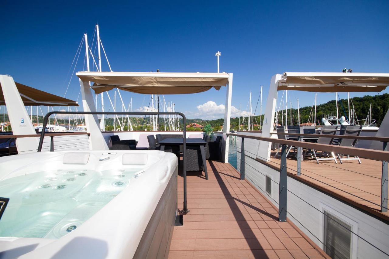 Appartamento Bamboo Floating House Portorose Esterno foto